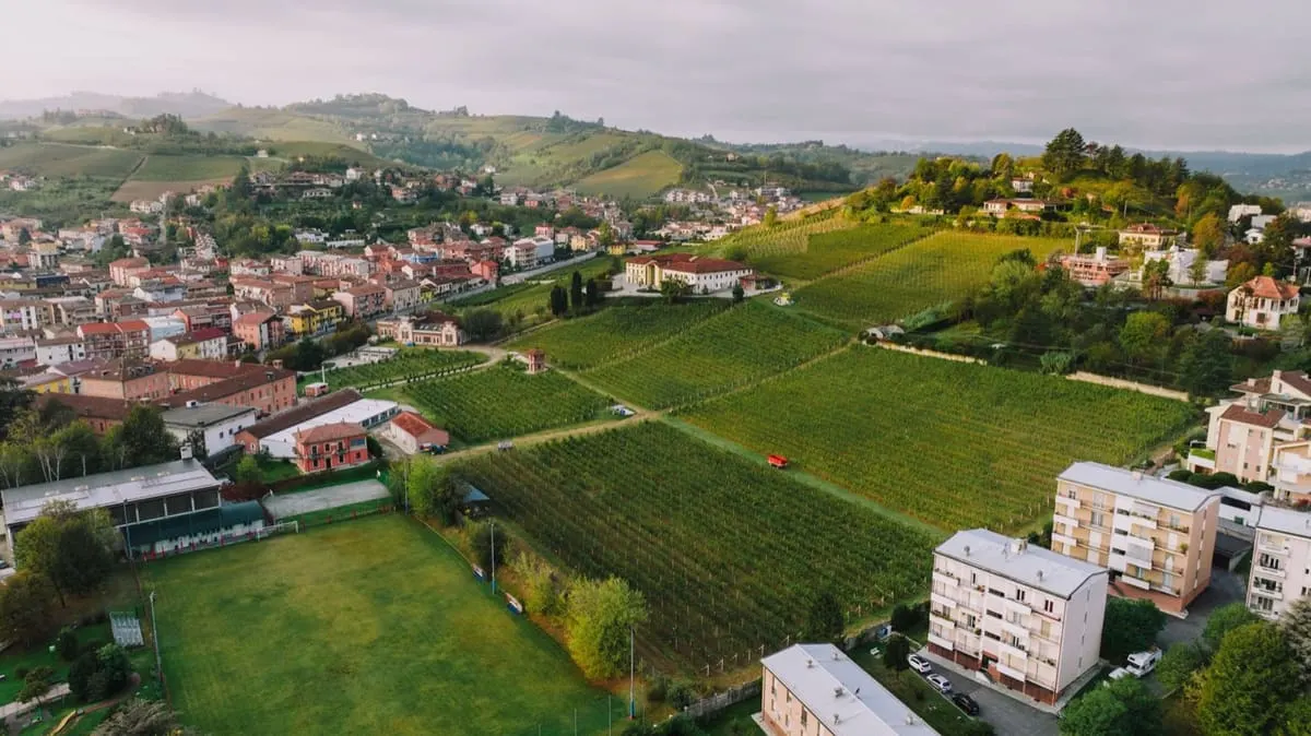 La campagna intorno, verso sera